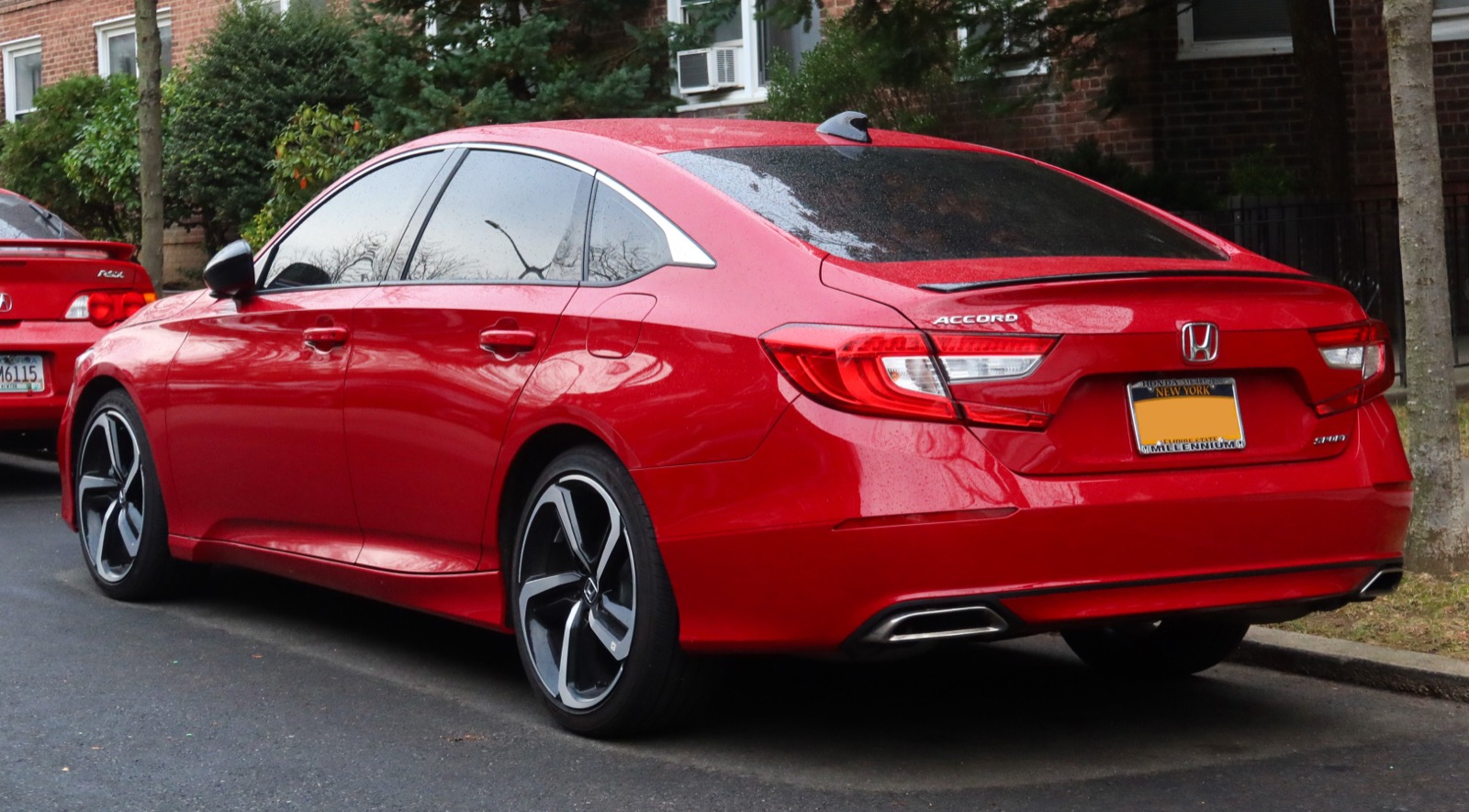 2021 Honda Accord Sport photo 2